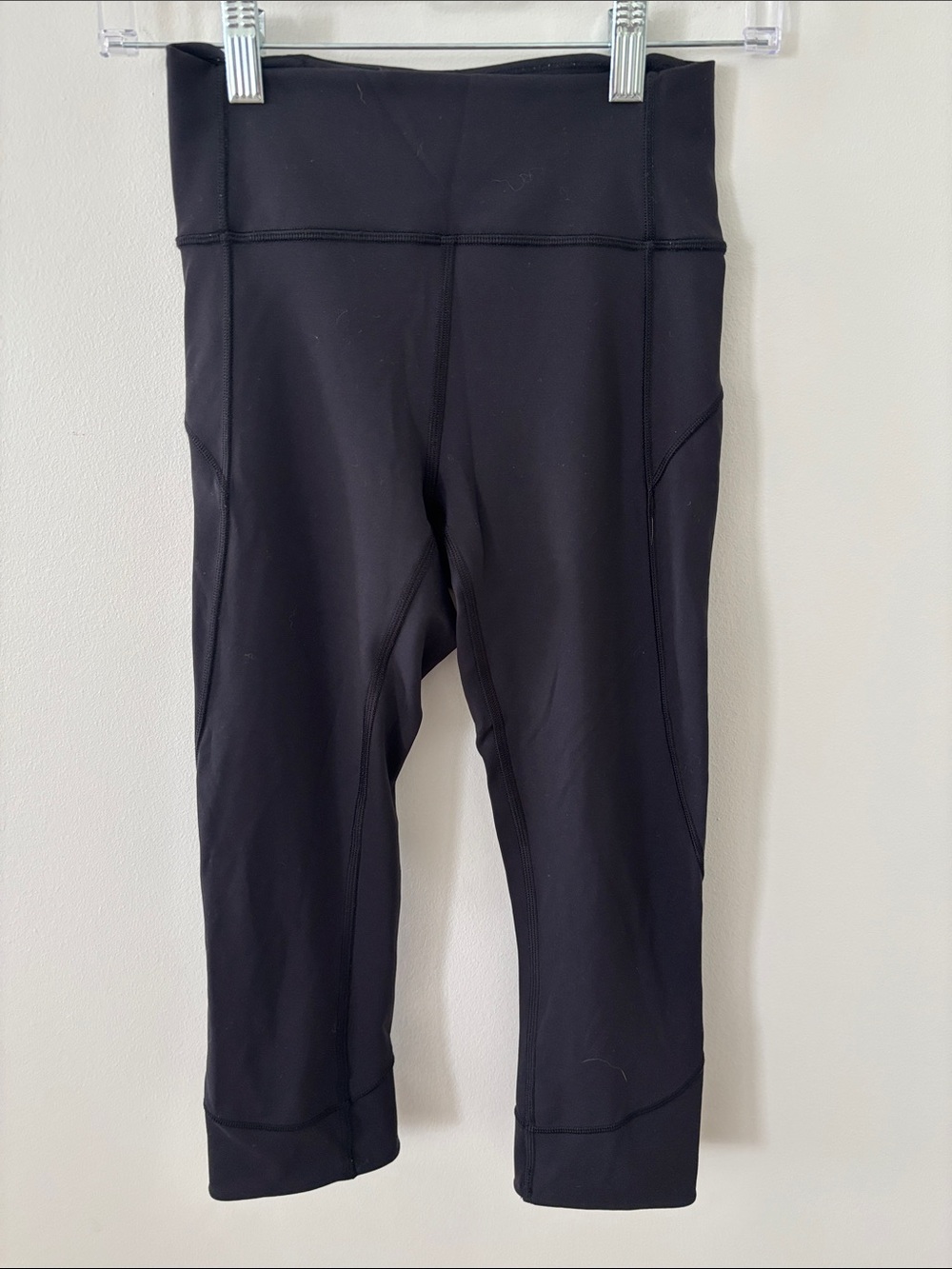 lululemon athletica Black Capri Leggings